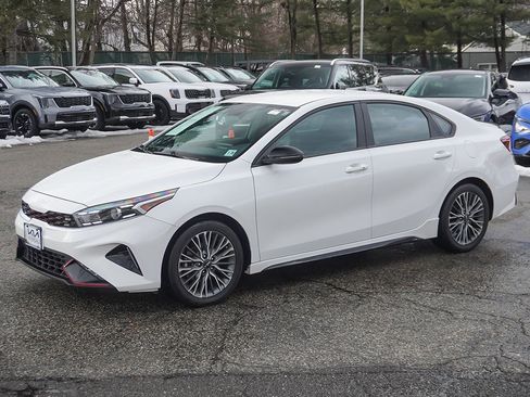 Used 2023 Kia Forte GT-Line image 8