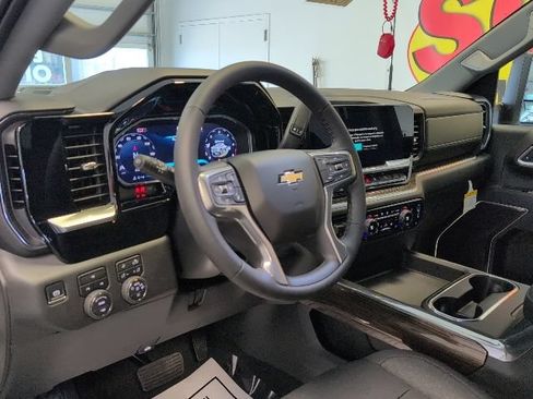 New 2026 Chevrolet Silverado 3500 LT w/ All Star Edition AWD/4WD image 11
