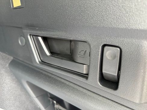 New 2026 Subaru Outback Premium image 30