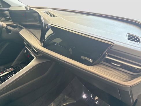 Certified 2025 Audi Q5 Premium w/ Convenience Package image 30