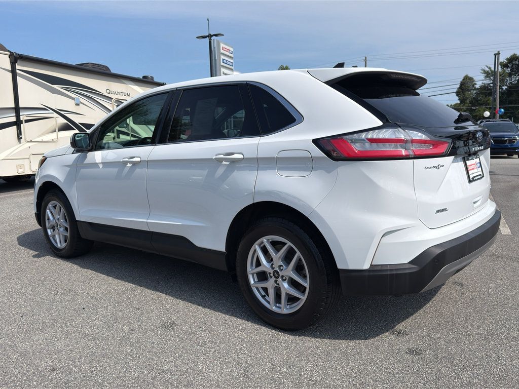 Used 2024 Ford Edge SEL AWD/4WD image 7