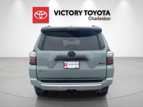 Used 2023 Toyota 4Runner TRD Off-Road Premium w/ Moonroof Package AWD/4WD image 4