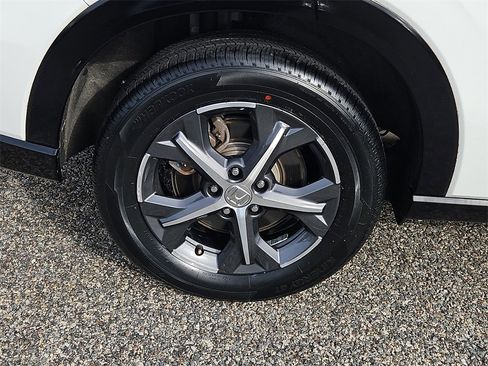 Certified 2023 Honda HR-V EX-L image 4