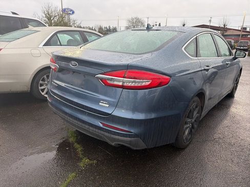 Used 2019 Ford Fusion SEL image 4