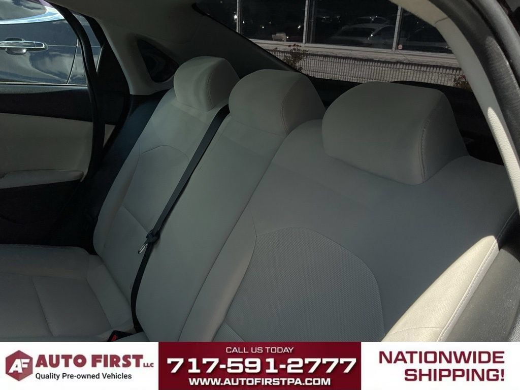 Used 2022 Kia Forte LXS FWD image 12