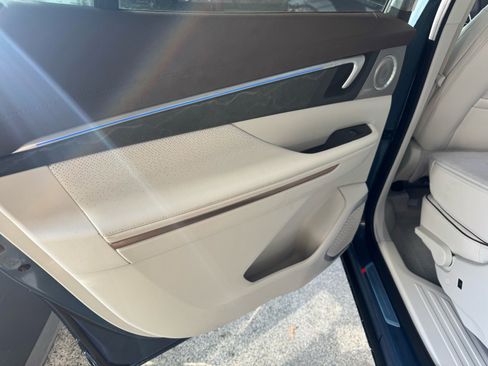 New 2026 Buick Enclave Avenir w/ Super Cruise Package image 13