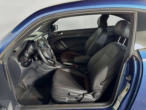 Used 2018 Volkswagen Beetle 2.0T S image 11