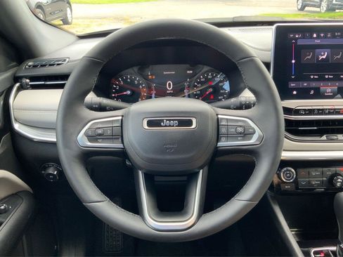 Used 2024 Jeep Compass Limited AWD/4WD image 16