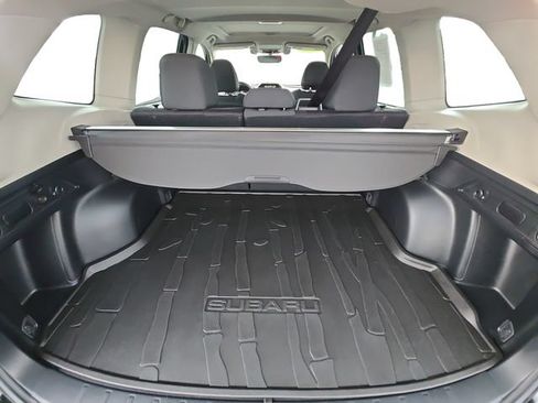 Used 2020 Subaru Forester Premium AWD/4WD image 13