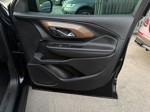 Used 2018 GMC Terrain SLE FWD image 19