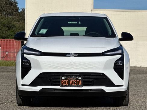 New 2027 Chevrolet Bolt LT w/ Comfort Package image 9