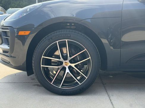New 2026 Porsche Macan AWD/4WD image 9
