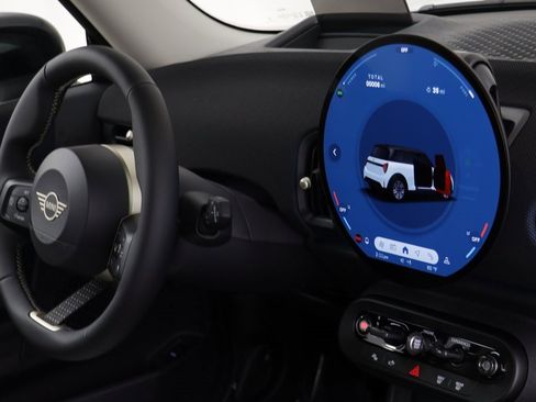 New 2026 MINI Cooper 2-Door Hardtop image 20