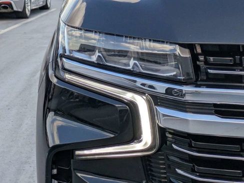 Used 2024 Chevrolet Tahoe LT AWD/4WD image 9