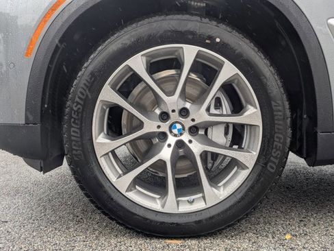 New 2026 BMW X5 xDrive40i w/ Climate Comfort Package image 10