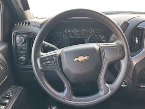 Used 2022 Chevrolet Silverado 1500 Custom image 15