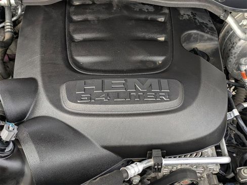 Certified 2024 RAM 2500 Tradesman w/ Chrome Appearance Group image 32