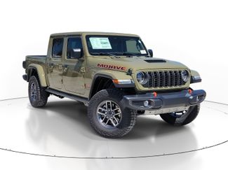 New 2026 Jeep Gladiator Mojave video 1