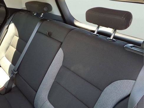 Used 2021 Kia Soul LX image 11