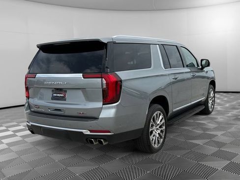Certified 2025 GMC Yukon XL Denali AWD/4WD image 5