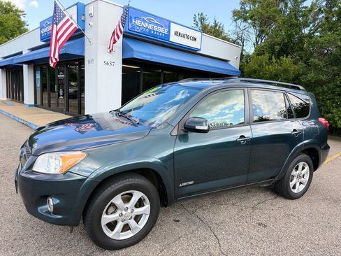 Used 2011 Toyota RAV4 Limited w/ Limited Extra Value Pkg AWD/4WD image 24