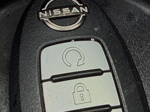Used 2025 Nissan Altima 2.5 SV FWD image 24