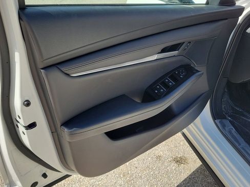 New 2026 MAZDA MAZDA3 2.5 S Sedan w/ Preferred Pkg image 15