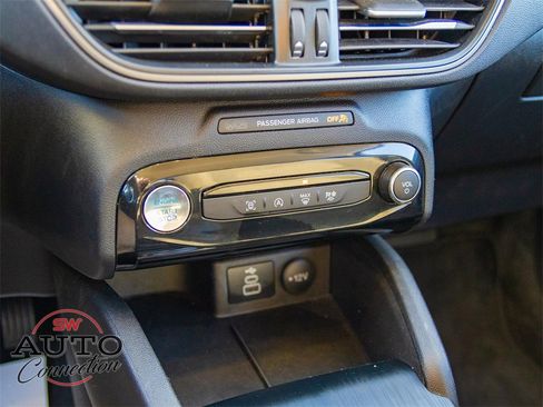 Used 2024 Ford Escape Active w/ Tech Pack #1 image 30