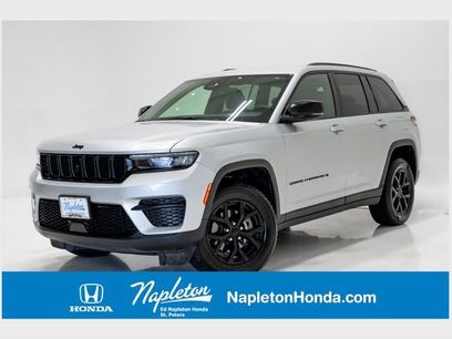 Used 2024 Jeep Grand Cherokee Altitude