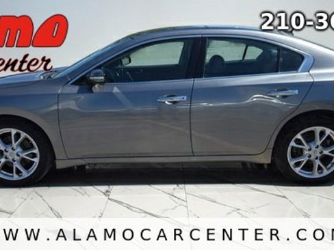 Used 2014 Nissan Maxima 3.5 SV w/ Premium Package FWD image 2