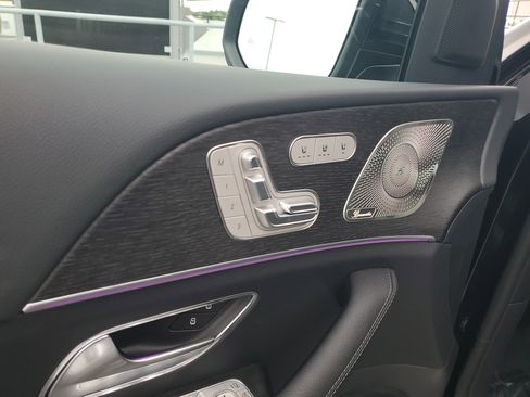 New 2026 Mercedes-Benz GLS 580 4MATIC image 20