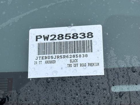 Used 2024 Toyota 4Runner TRD Off-Road Premium w/ Moonroof Package AWD/4WD image 12