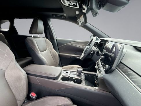 Used 2023 Lexus RX 350 FWD w/ Cold Area Package image 6