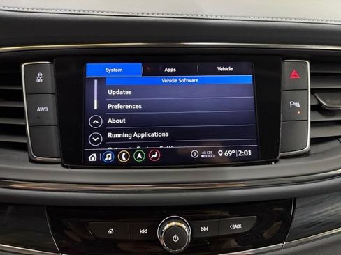 Used 2021 Buick Enclave Essence w/ Sun And Navigation Package AWD/4WD image 63