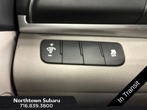 Used 2019 Hyundai Elantra SE FWD image 27