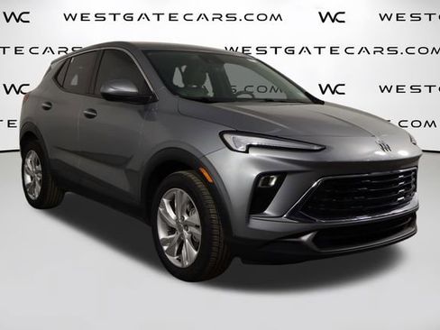 Used 2024 Buick Encore GX Preferred image 37