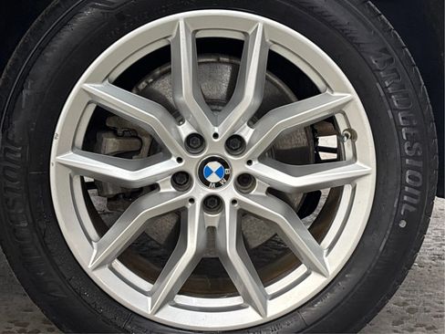 Used 2019 BMW X5 xDrive40i AWD/4WD image 32