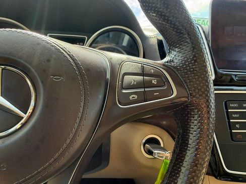 Used 2019 Mercedes-Benz GLS 450 4MATIC image 30