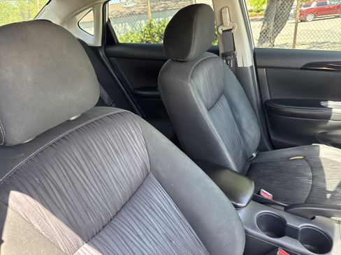 Used 2019 Nissan Sentra SV image 14