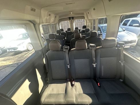 Used 2023 Ford Transit 350 XLT RWD image 17