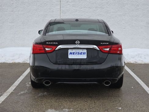 Used 2017 Nissan Maxima Platinum image 12