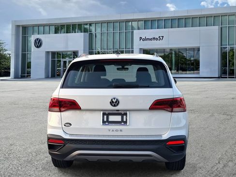 Used 2023 Volkswagen Taos S FWD image 5