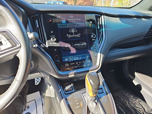 Used 2022 Subaru Outback Wilderness image 22