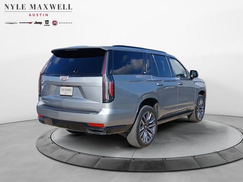 Used 2023 Cadillac Escalade Sport Platinum AWD/4WD image 16