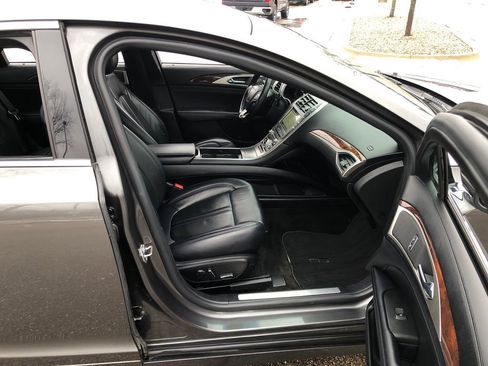 Used 2018 Lincoln MKZ Select w/ Technology Package image 23