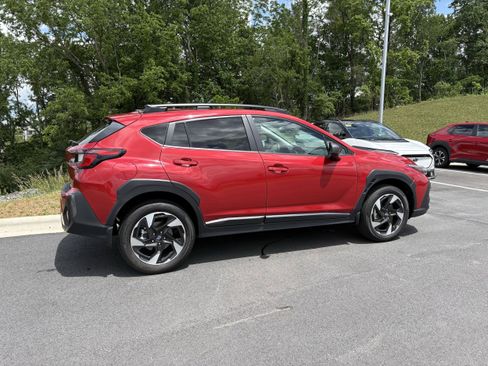 Certified 2025 Subaru Crosstrek 2.5i Limited w/ Popular Package #4A AWD/4WD image 8