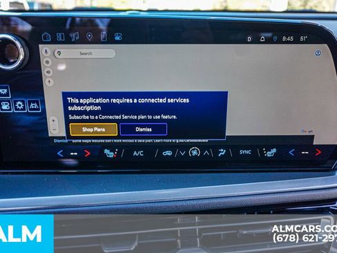 Used 2024 Chevrolet Traverse LT image 37