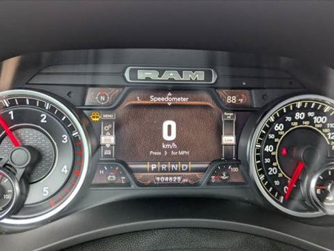 Used 2022 RAM 2500 Big Horn w/ Night Edition AWD/4WD image 23