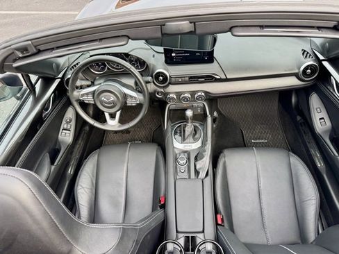 Used 2024 MAZDA MX-5 Miata Grand Touring w/ Weather Package image 25