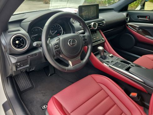Used 2024 Lexus RC 300 RWD image 10